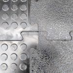 Напольное покрытие из резиновых модулей Double rubber для мастерских и боксов