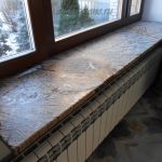 Подоконники из мрамора.